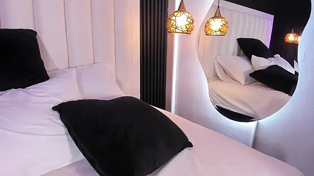 Czat XXX na żywo – FireDollx