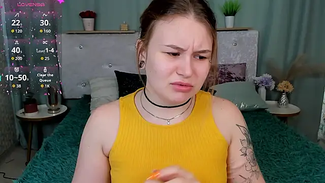 MilanaXHoney: онлайн-секс-чат