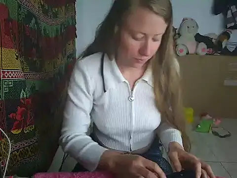 arianna_blonde 라이브 XXX 채팅