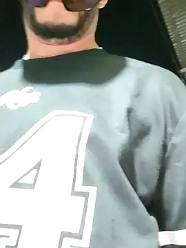 PIGHIGHDIRTY_p0 élő XXX-chatje