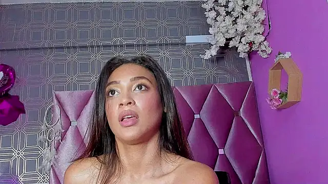 Show modela PAU_TAFUR na web-kameri