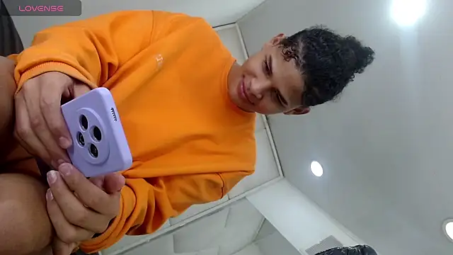 MattyMaxx_n Webbikameraesitys