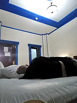 Chat +18 de sk8brd_snwbrd_no_snitch ao vivo