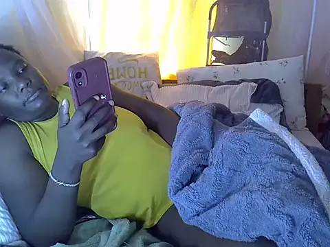 Sweetreena Live XXX-chat