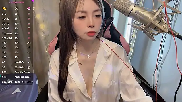 Chat XXX ao vivo de Rose168_