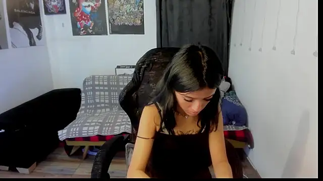 Candy__Girll18 Adlı Modelin Web Kamerası Şovu