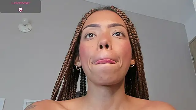 Онлайн чат XXX ashley_23_