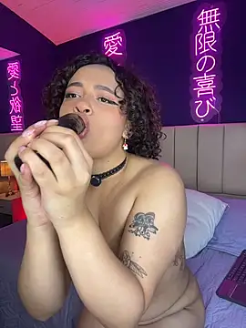 _sarahRose 라이브 XXX 채팅