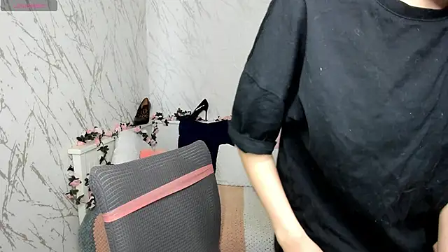 Alisa__Hall: απευθείας συνομιλία ΧΧΧ