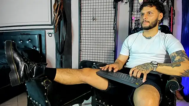 Chat XXX en directo de Twisted_Fantasy