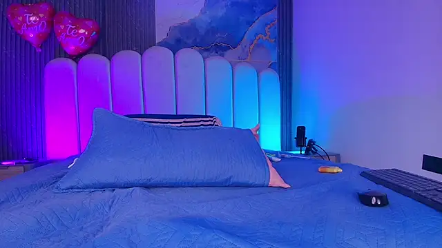 abbyrouss_ Adlı Modelin Canlı XXX Sohbeti