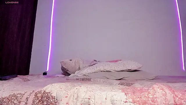 maazikeenx 现场XXX聊天