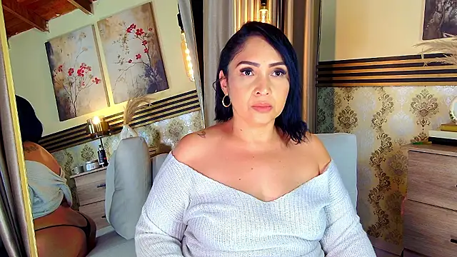 Chat XXX en directo de Madissononee