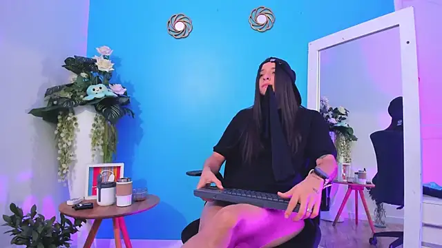 ViictoriiaSaenz Obrolan Langsung XXX