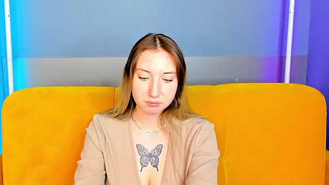 Chat XXX en directo de JollyBlondy