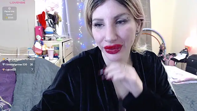 BLACKPeonyy's Live XXX Chat