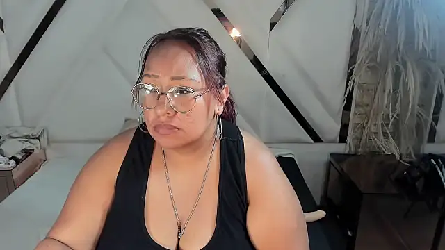 Shara_Oz's Live XXX Chat