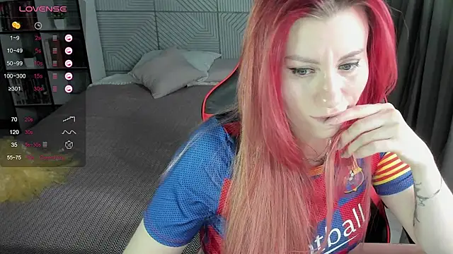 Chat +18 de RinaFox__ ao vivo