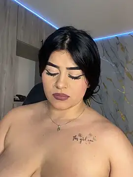 Chat XXX ao vivo de Kariina__69