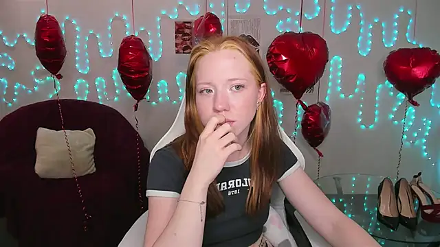 XXX chat uživo modela Katrys