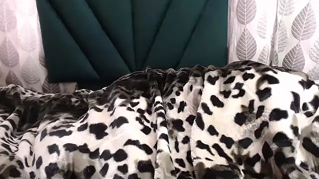 Nellybba: онлайн-секс-чат