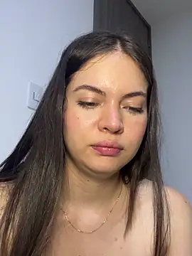 XXX chat uživo modela alyabelova