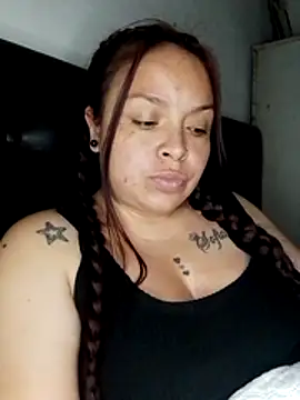 Show modela Liz1993 na web-kameri