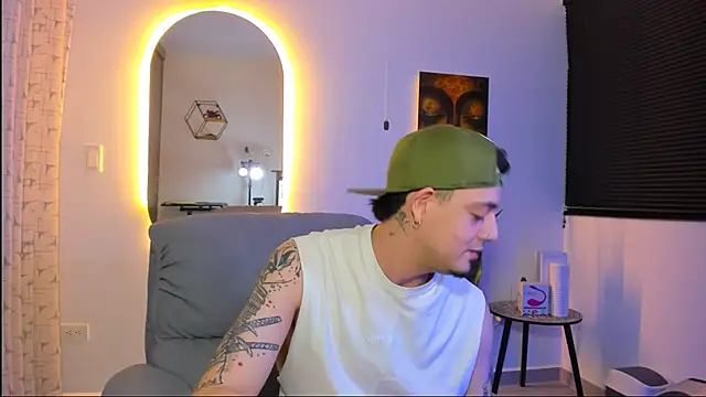 Czat XXX na żywo – alejandro_calderon1