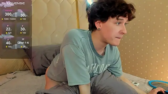 _YummyTony_ Live XXX-Chat