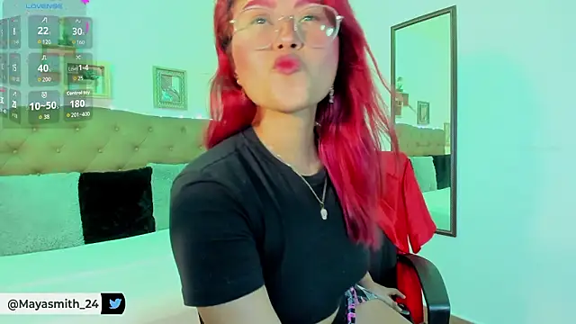 MAYASMITH__ Show Webcam