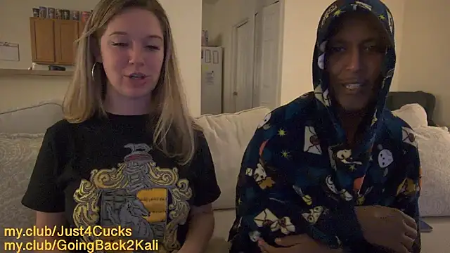 boomboomr00m – Naživo XXX chat