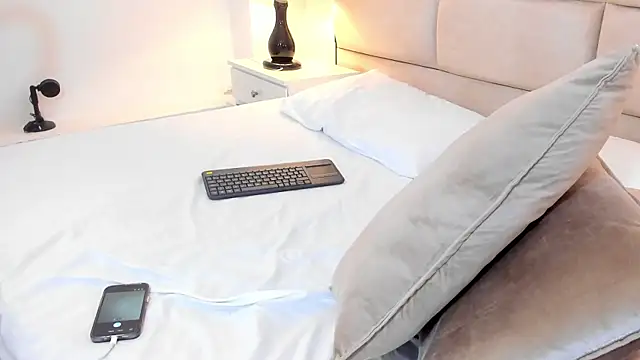 EimmyJones Live XXX Chat