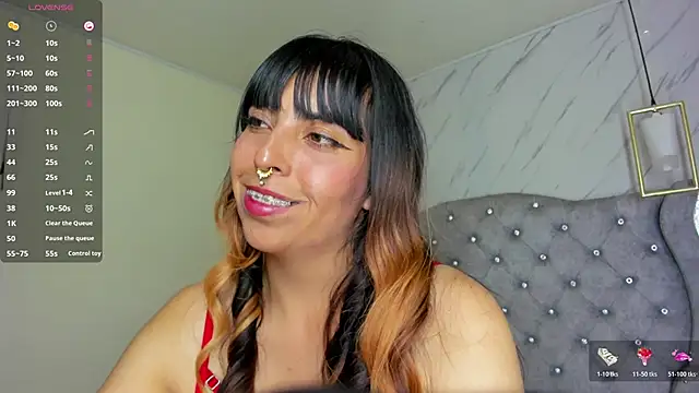 Alice_Laurentt Chat XXX live