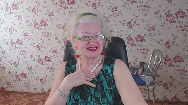 Maya_Mayflower – Naživo XXX chat