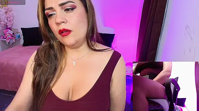 Paulina-Becerraa's Live XXX Chat