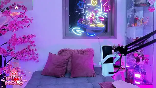 Онлайн чат XXX Hayami_Lee