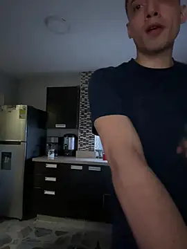 Chatroom XXX en direct de kevin_hotgirls