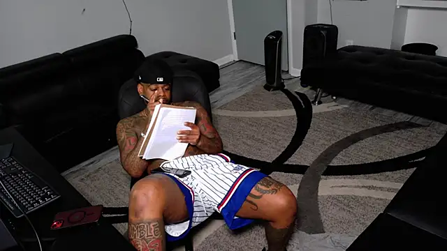 SLANGONDEMHOES webkamerás műsora