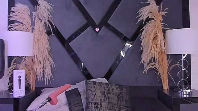 Chat +18 de NicoleEsposito ao vivo