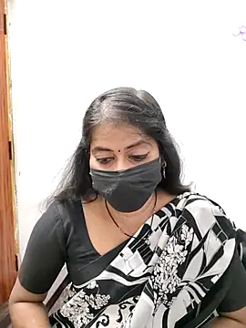 tamil_Sigappu_Roja 现场XXX聊天