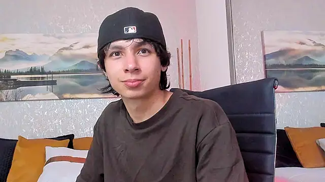 Tyler_durten Chat XXX live