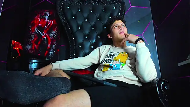 Chat +18 de Ethan_Waalker ao vivo