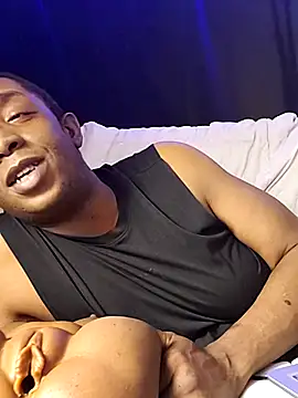 Chat +18 de B4KINC ao vivo