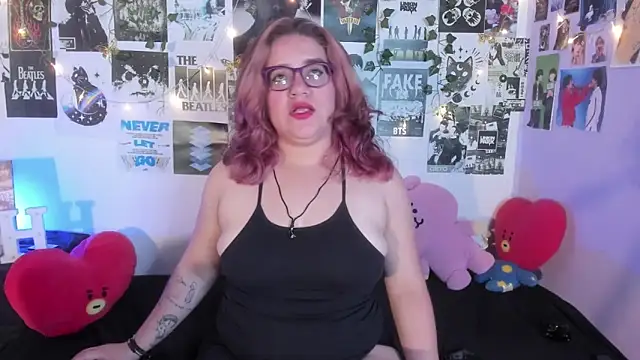 hellen_alexa élő XXX-chatje