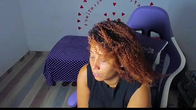 zandra_kiman Live XXX-chat