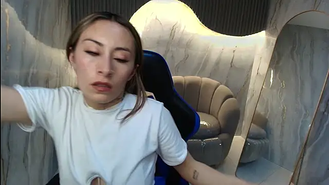 katalina_r_: онлайн-секс-чат