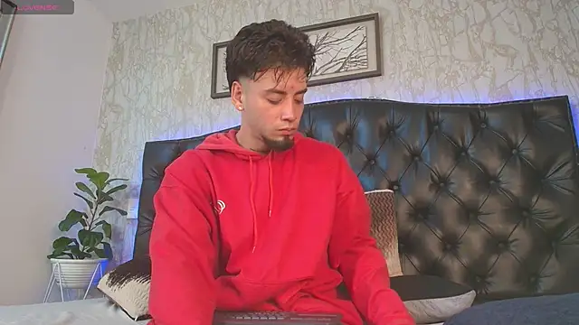 MattDevon Live XXX Chat