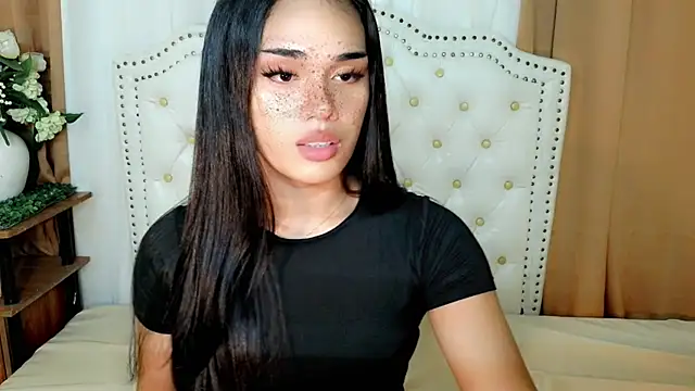 Show modela itsmadisonfucker na web-kameri