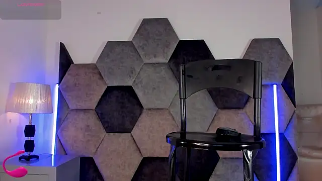 Latrellx7 Live XXX-Chat