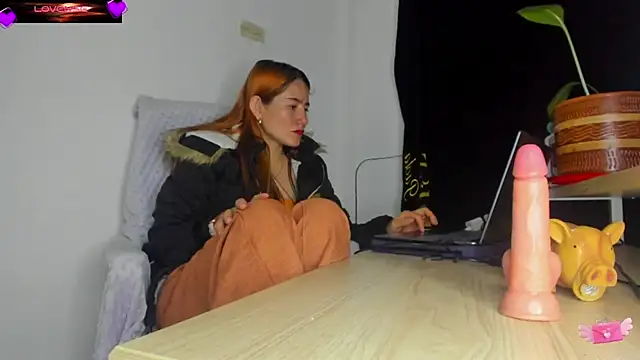 VioletParkkern Live XXX chat